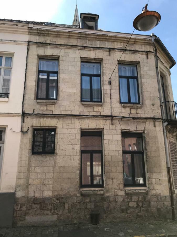 Villa Des Ursulines Valenciennes Buitenkant foto